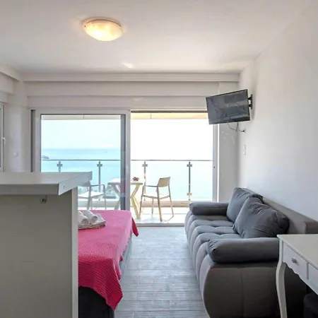 Breathtaking Seaview Studio In Athenian Riviera Экстерьер фото