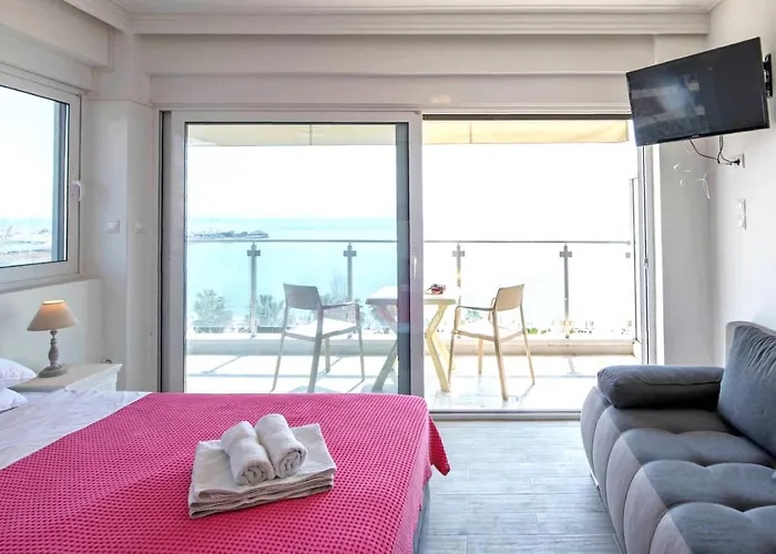 Breathtaking Seaview Studio In Athenian Riviera